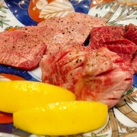 神戸焼肉 金虎 - 