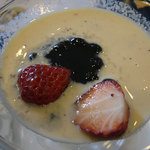 中国料理 桃源 - 北海道ミルクと東鷹栖の苺プリン