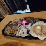 炭火焼肉 ひびの亭 - 