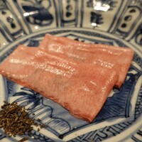 にくの匠 三芳 - 牛タン昆布〆