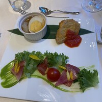 LAZOR GARDEN DINING - 