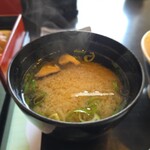 食彩千尋 - 豚汁に近い味噌汁