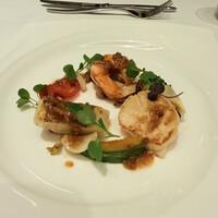 カントニーズ 燕 - 