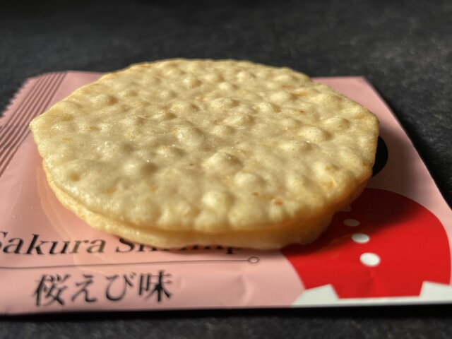 元祖うすやきせんべい 酒田米菓 - 仙台（せんべい）の写真