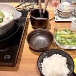 博多もつ鍋 やまや - 