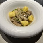 ドーディチ - ラビオリ入りスープ