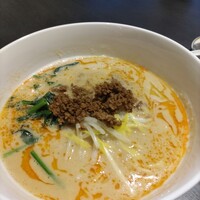 中国料理 翡翠宮 - 