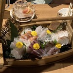 新潟肉と海鮮・50種の地酒 つるまる - 