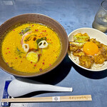 うずとかみなり - ハロウィン限定「Jack o` Ramen」と「地鶏炭火焼き胡椒飯」