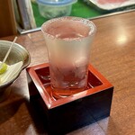 どぜう・四季料理 やぶや - 大村屋酒造場のフラッグシップ、『おんな泣かせ』。
      寒冷期に造られ低温貯蔵して、早めに出される若い大吟醸。地元の皆さんが待ち侘びる、季節を告げるお酒です♪(*´꒳`) o(酒)"