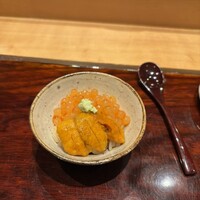 冨すし - 半熟いくらとウニ