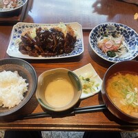 ダイナミックキッチン＆バー 響 風庭 赤坂 - 