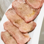 炭火焼肉 牛和鹿 - 