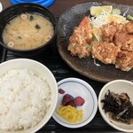 市場食堂 駅前 - 唐揚げ定食