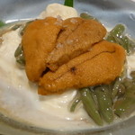 鮨 おさむ - 湯葉、じゅんさい、うにの競演