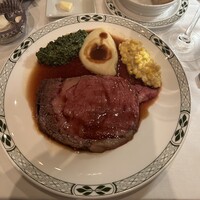 ロウリーズ・ザ・プライムリブ 恵比寿ガーデンプレイス店 - 