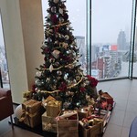 R restaurant & bar - 