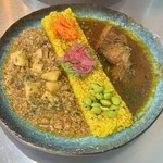 スパイシーカリーハウス 銀座半月 - 