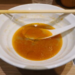 麺庵 利休 - エクルビスそばの底に残ったスープ