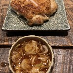 若鳥焼き もばら - もも焼きと酢醤油