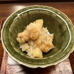 木山 - 先付け
      伊勢海老とくわいの飯蒸し