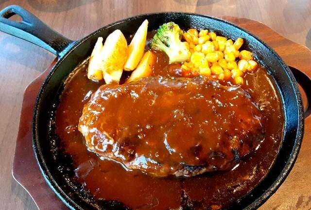 レストラン ウッドストーブ（Ｗood Ｓtove） - 竜田（ハンバーグ）の写真