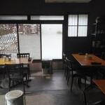 イタメシヤ VINO&PASTO - 店内