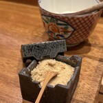 天婦羅 みやしろ - 自家製の塩