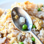 涵梅舫 - "揚州炒飯（ごもくやきめし）"、纜魚（いか）