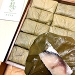 柿の葉すし ひょうたろう - 