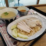 ข้าวมันไก่ทองคำ - 