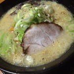 くろべえ - 野菜とんこつ麺