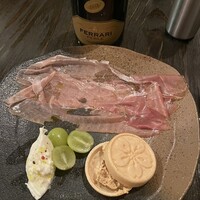 神楽坂アッカ - 