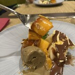 オステリア・マンジャベーネ - バターピーナッツかぼちゃのプリンと洋ナシとマスカルポーネのムース