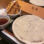 稲庭うどんとめし 金子半之助 コレド室町店 - 