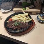 大衆馬肉酒場 うまる 西船橋駅前店 - 