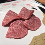 SATOブリアン七番 - 神戸ビーフ2種(ランプ)