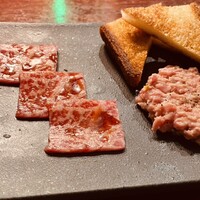 カルネジーオ イースト - 