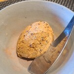 鉄板料理 かめだ - ⑥チョコチップ入りキャラメルアイス
            《珈琲との選択、両方だと+300円》
            これも良い感じでした~