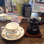 加藤珈琲店  - ナルミのカップと、二杯分の珈琲。410円税込