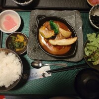 天空の月 渋谷 - 