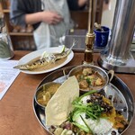 BLOCK HOUSE 水曜カレー - 