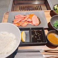 YAKINIKU FIFTY FIVE TOKYO 恵比寿店 - 