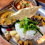 BLOCK HOUSE 水曜カレー - 