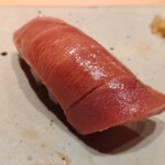 すしやのたい悟 - 三厩の本鮪中トロ