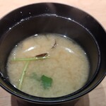 すしやのたい悟 - 浅蜊の味噌汁