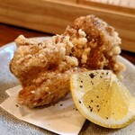 酒ト飯 ヤマダ - 唐揚げハーフ