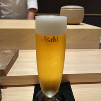 鮨まえだ - まずは生で乾杯