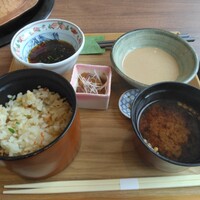しゃぶしゃぶと焼肉 わにく ミッドランドスクエア店 - 