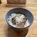 支那そば なかじま - 角煮ごはん